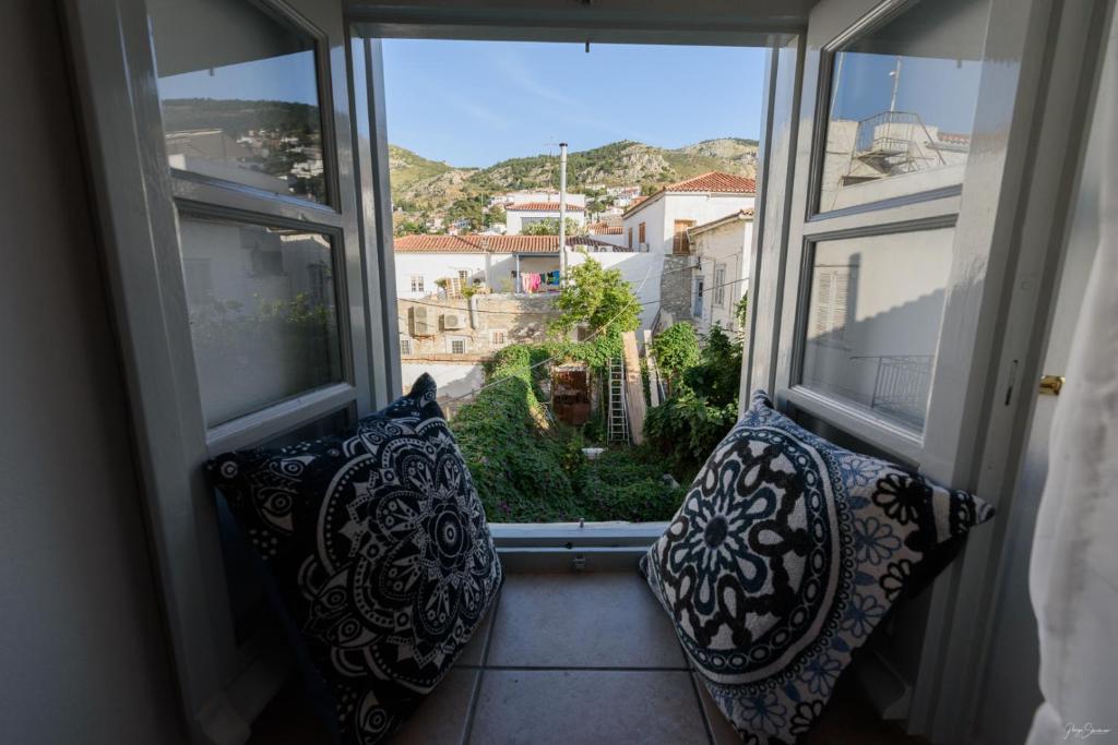 Nespecifikovaný výhled na hory nebo výhled na hory při pohledu z apartmánu