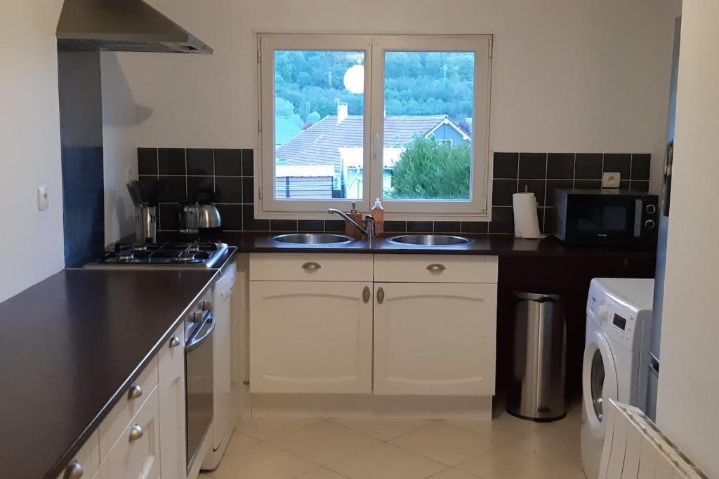 MONTVILLE sweet home ... wifi - Twee Slaapkamers Huis