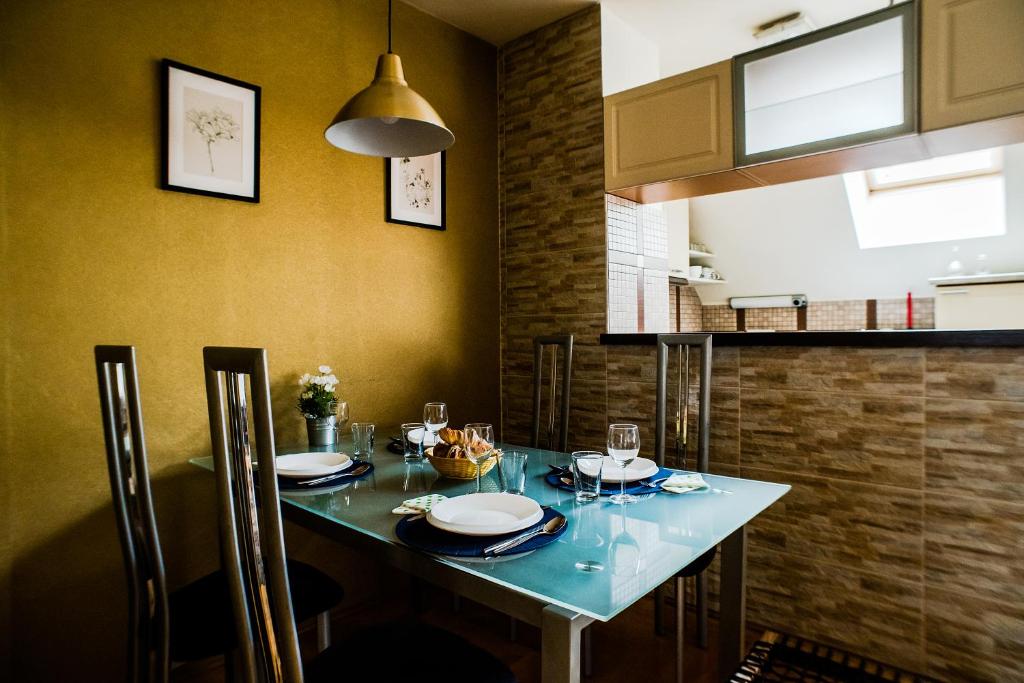 Fotografia z galérie ubytovania Hollo Apartment - PRIVATE GARAGE - A/C v Budapešti