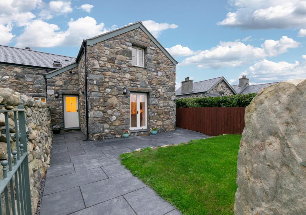 Gallery image of Cae Mawr in Llangelynin