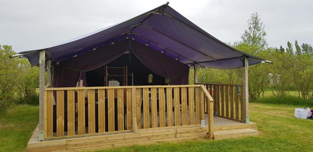 Camping Les Chagnelles - Bungalow 2 Chambres