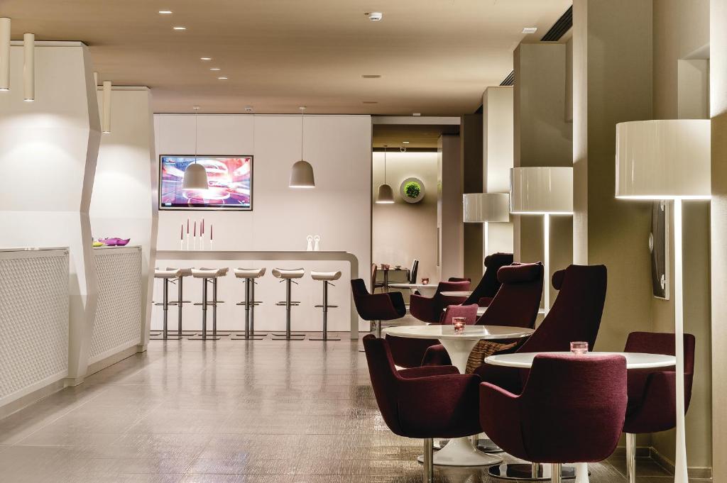 Sjónvarps- og/eða afþreyingartæki á 8Piuhotel