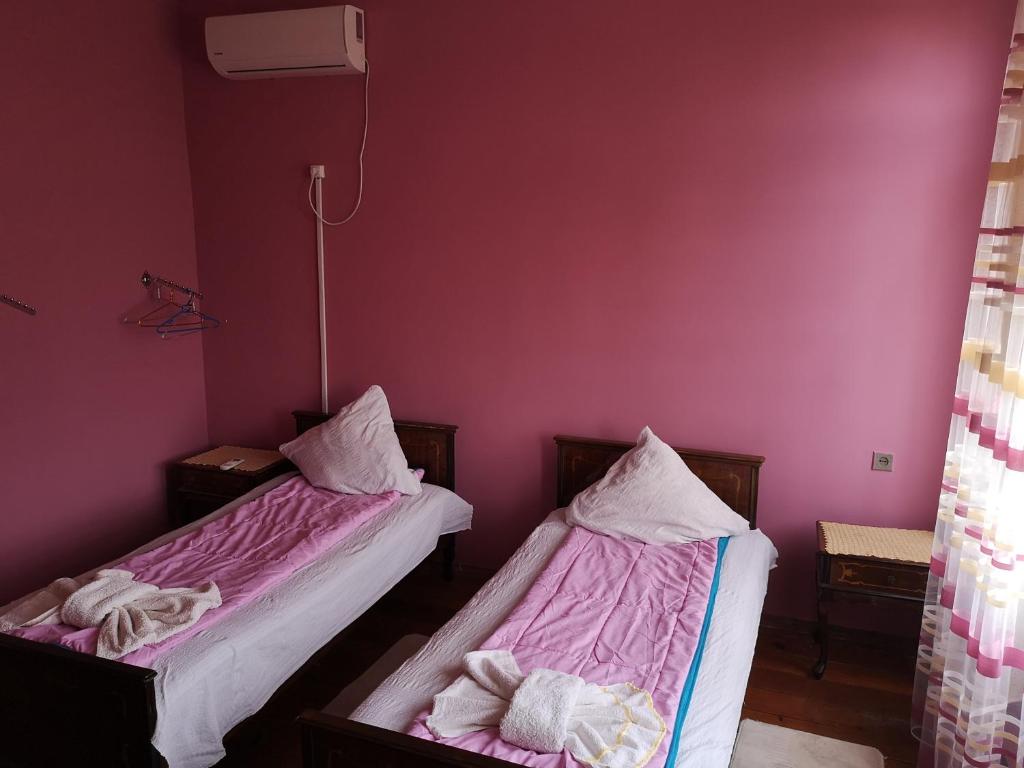 Postel nebo postele na pokoji v ubytování Shorena's House