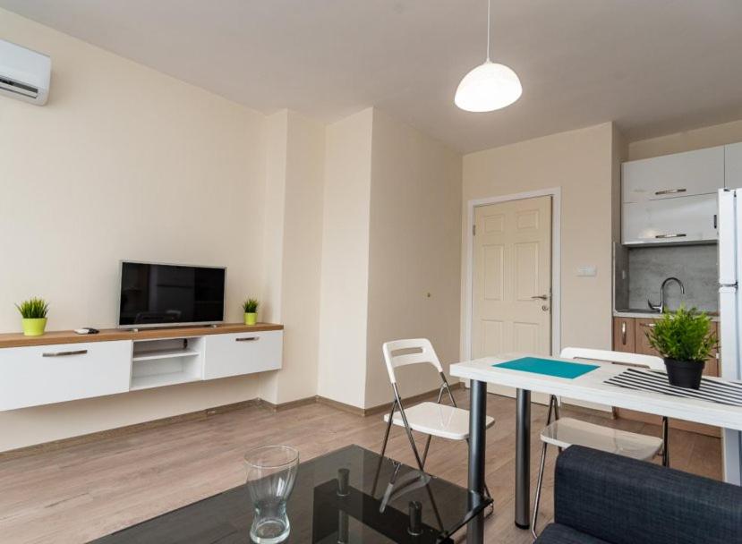 Apartment Galia in Burgas city center - Housity