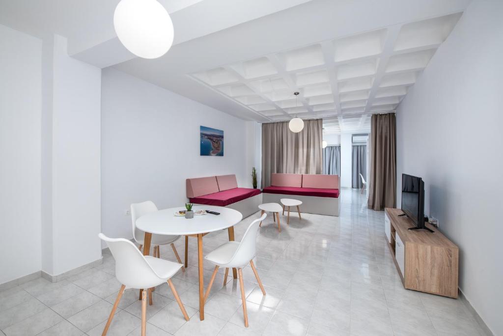 MV83 new marina - Appartement Avec Vue Sur La Mer
