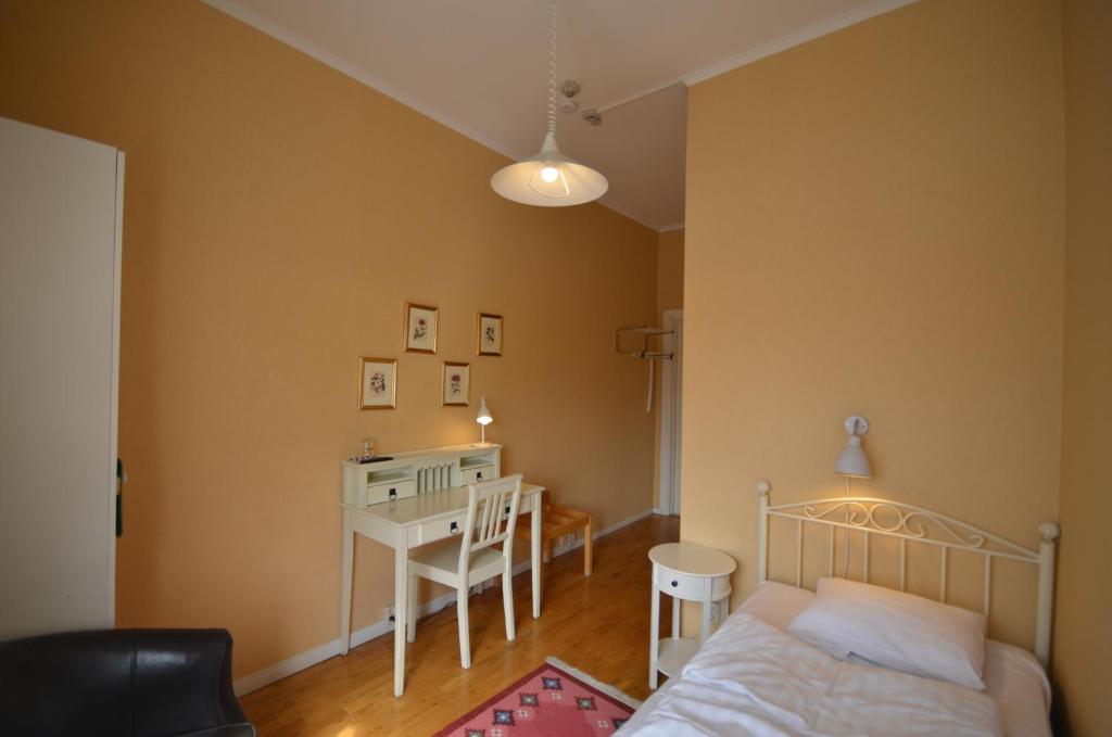 Postel nebo postele na pokoji v ubytování Hotell Royal