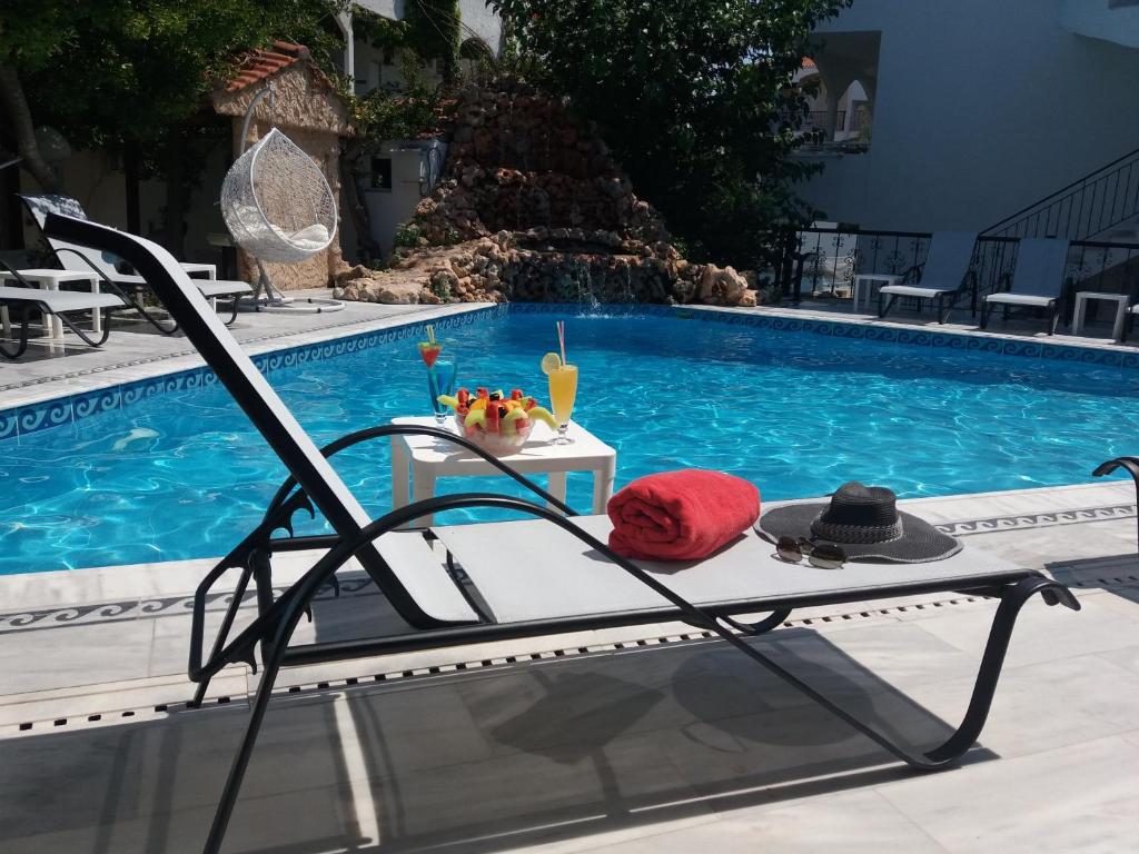 Bazén v ubytování Pegasus Hotel nebo v jeho okolí