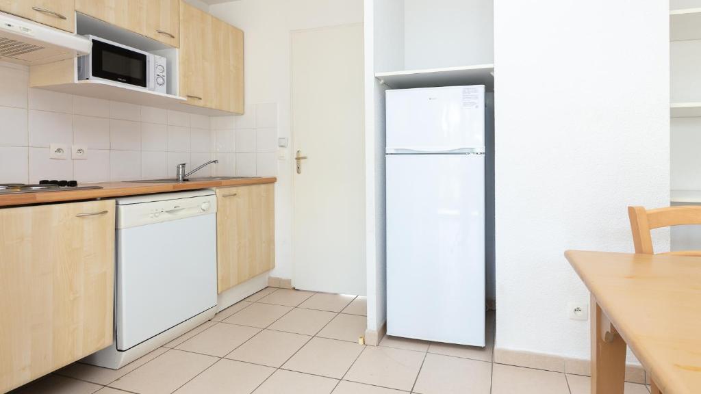 Vacancéole - L'Allée des Dunes - Ondres Plage - Three-Bedroom Apartment