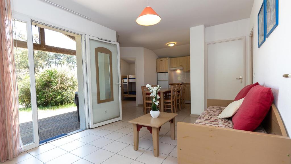 Vacancéole - L'Allée des Dunes - Ondres Plage - Three-Bedroom House