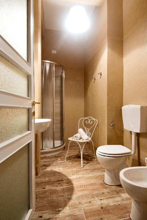 Łazienka w obiekcie BluLassù City Center Rooms