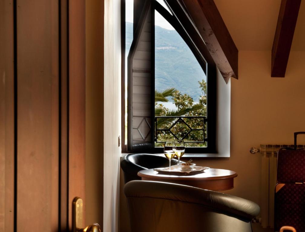 Fotografie z fotogalerie ubytování Hotel Villa Giulia v destinaci Gargnano