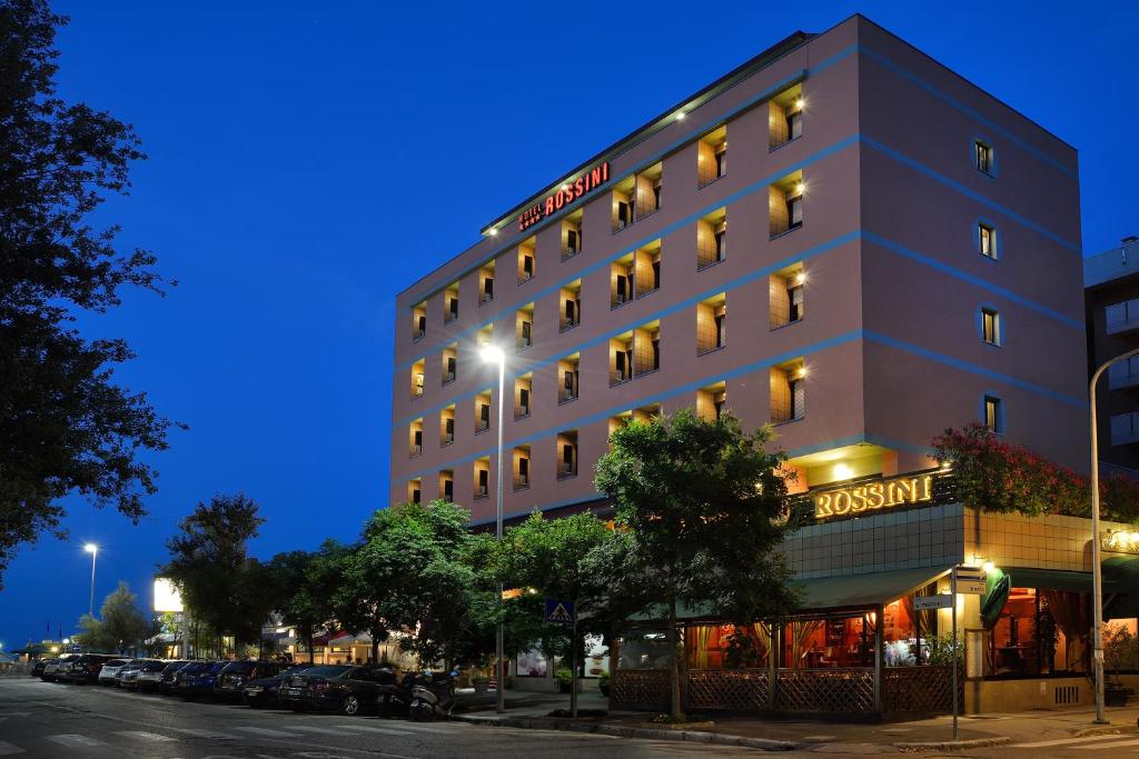 Budova, v ktorej sa hotel nachádza