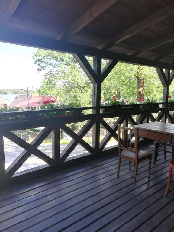 Balkón alebo terasa v ubytovaní Pensjonat Stary Spichlerz
