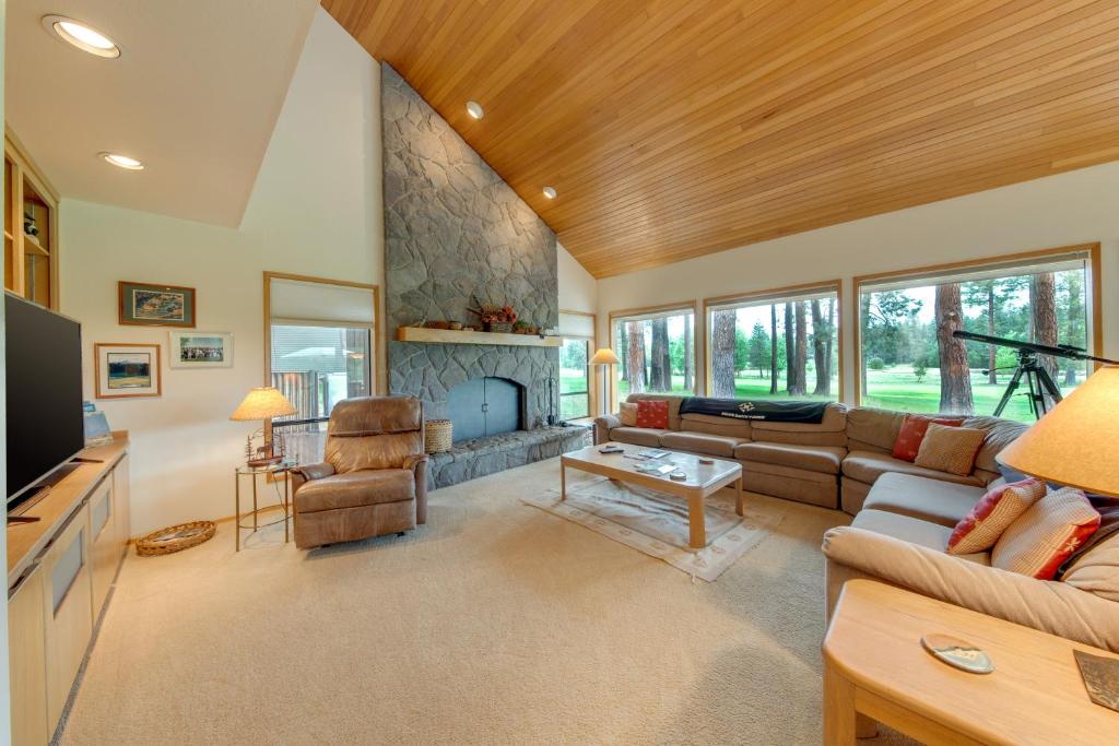 TV a/nebo společenská místnost v ubytování Glaze Meadow 99