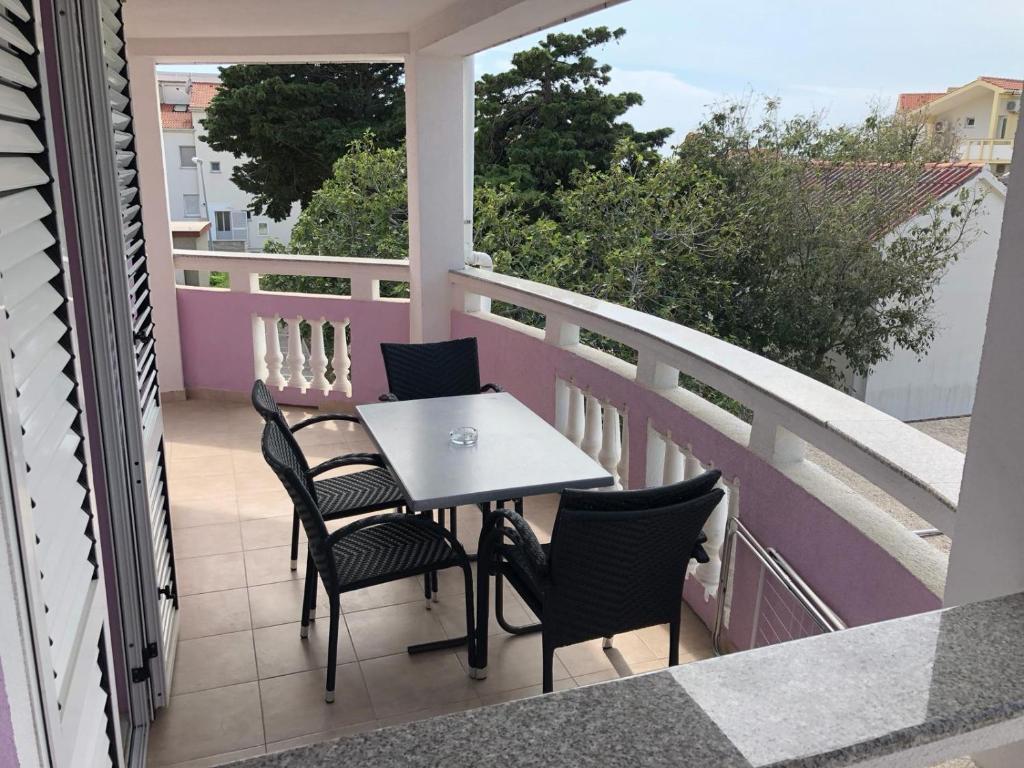 Balkón nebo terasa v ubytování Ari Apartments
