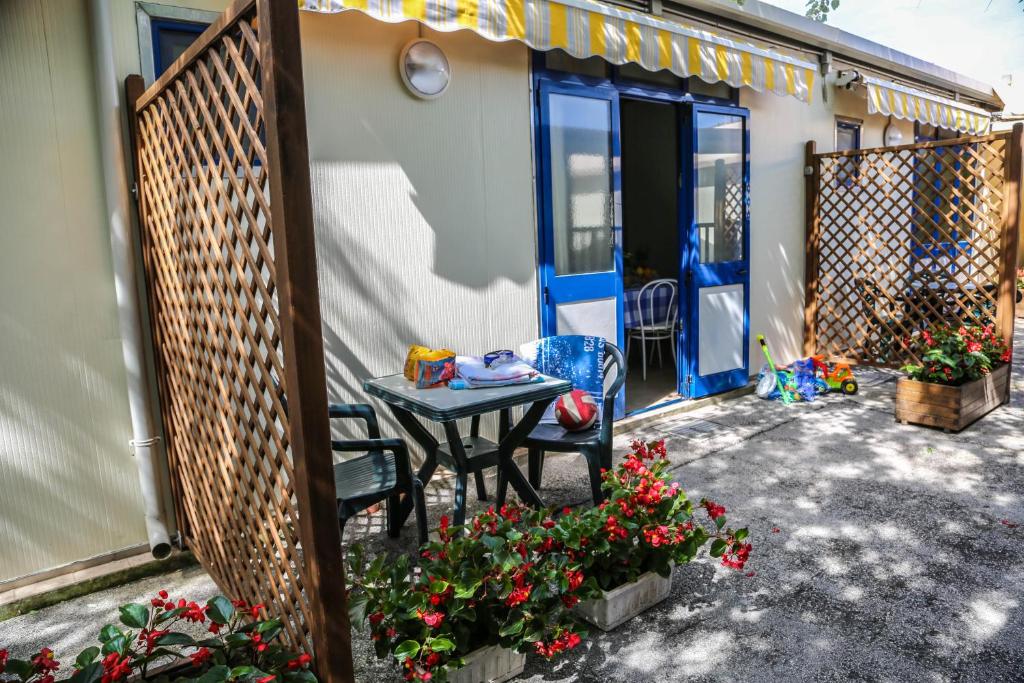 Patio nebo venkovní prostory v ubytování Camping Liana