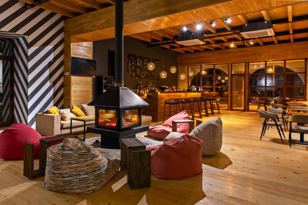 Gallery image of this property