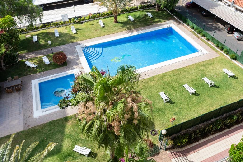 Bazén v ubytování Home2Book Beautiful Apart Los Cristianos Pool Wifi nebo v jeho okolí