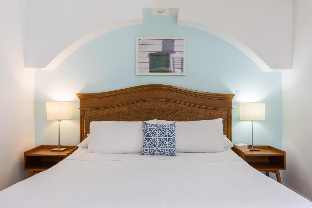 رزرو هتل، The Cabana Inn Key West - ویژه بزرگسالان