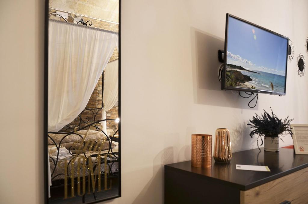 TV a/nebo společenská místnost v ubytování CASA FELICE Maison de Charme