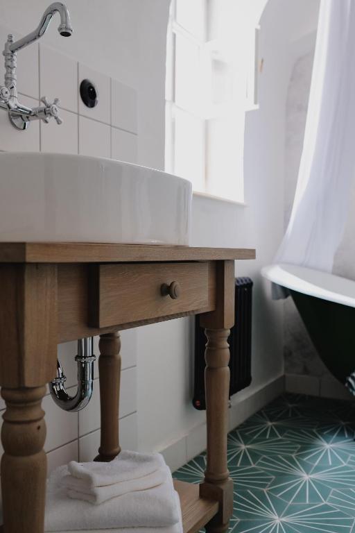 Monastery Garden Bistro & Rooms - 19