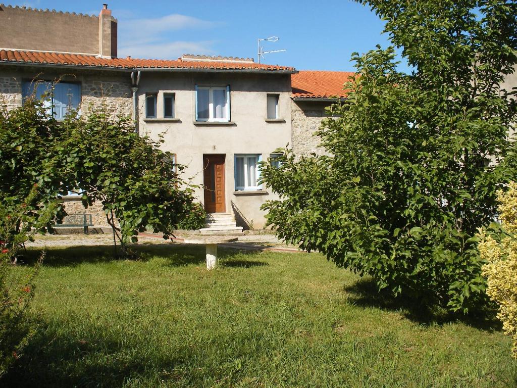 Petite Maison de Village - Housity
