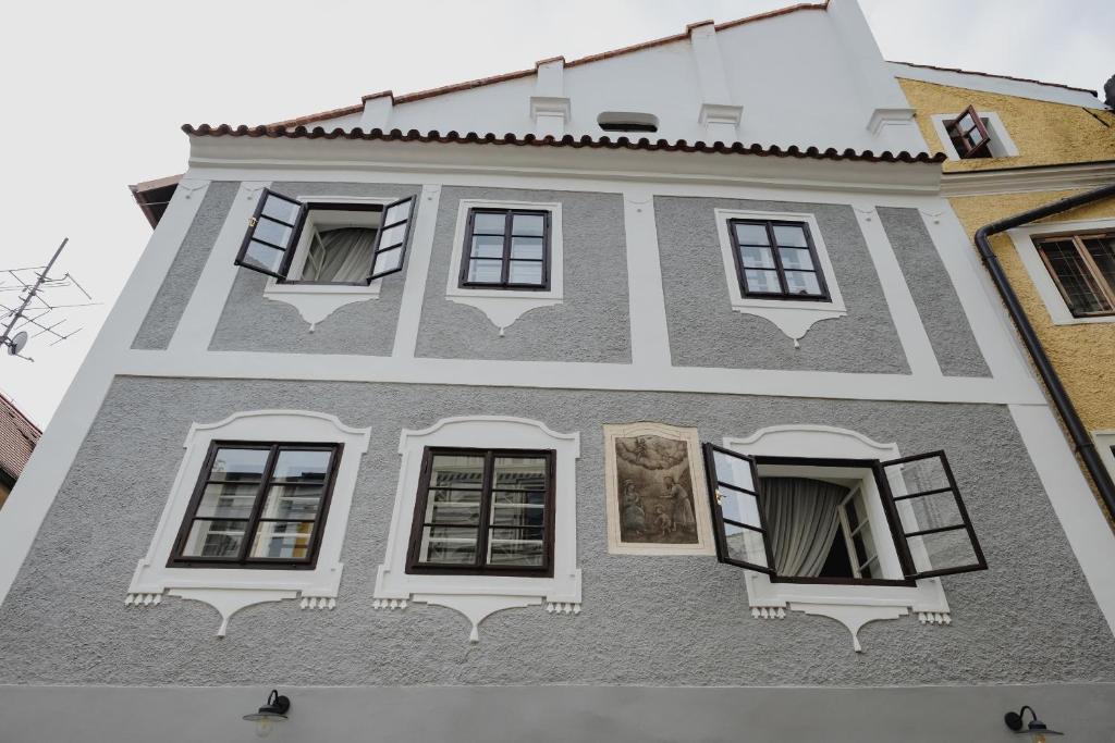 Budova, kde se bed and breakfast nachází