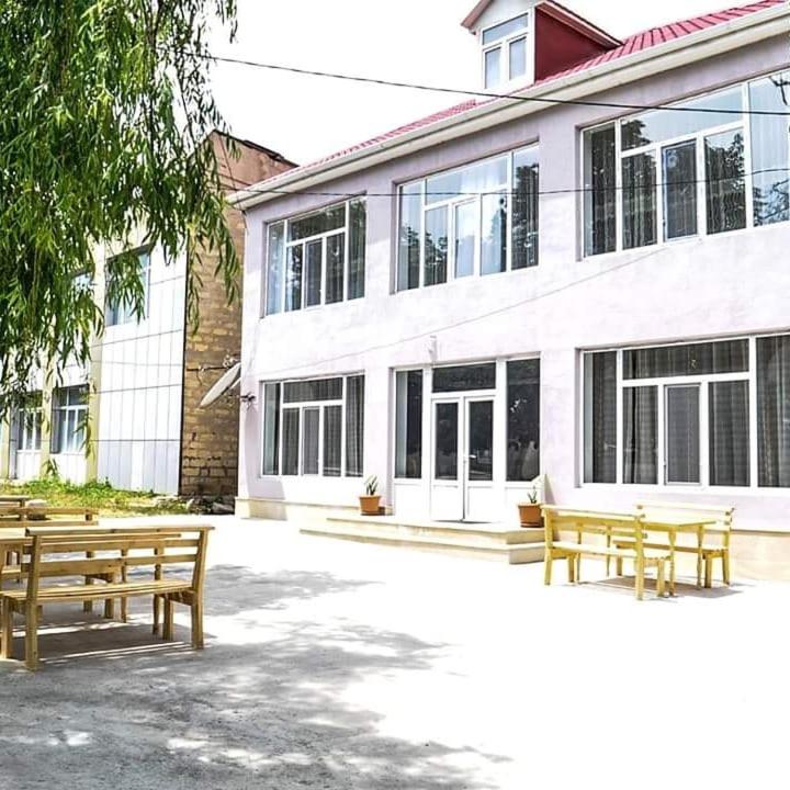 Budova, kde se hostel nachází