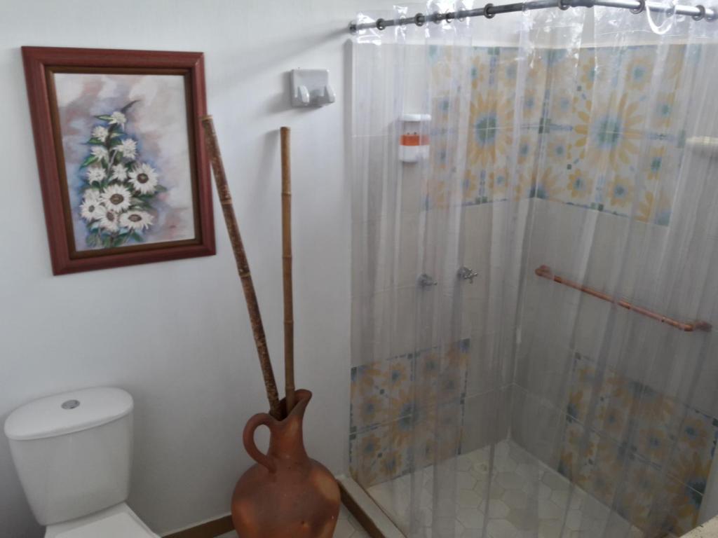 Vannituba majutusasutuses Hacienda Cafetera La Gaviota