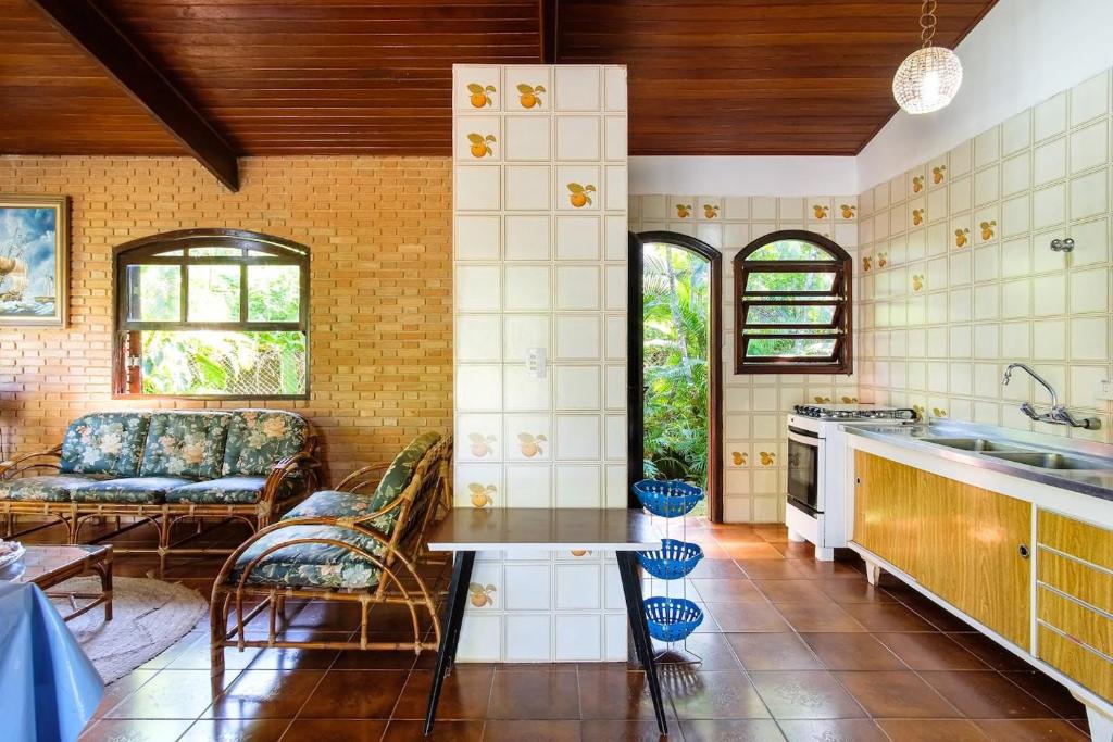  Casa pé na areia Praia do Prumirim