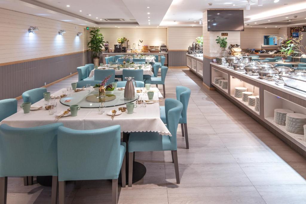Restaurace v ubytování Mercure Shanghai Hongqiao South