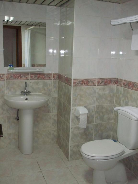 Koupelna v ubytování Saban Acikgoz Hotel