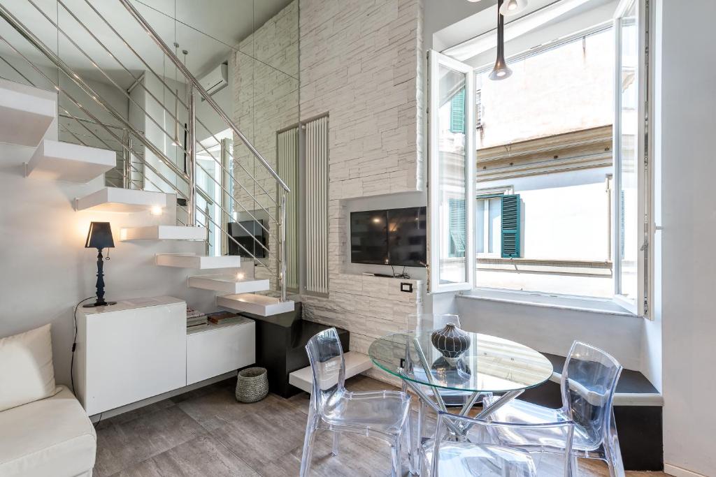 Posedenie v ubytovaní IREX Tevere Sant Angelo private apartment