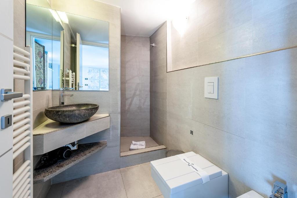 Kúpeľňa v ubytovaní IREX Tevere Sant Angelo private apartment