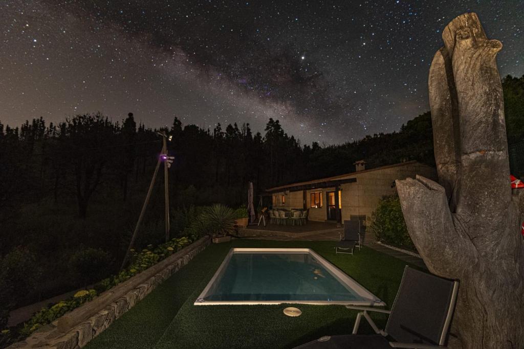 Bazén v ubytování Roque nublo rural houses I nebo v jeho okolí