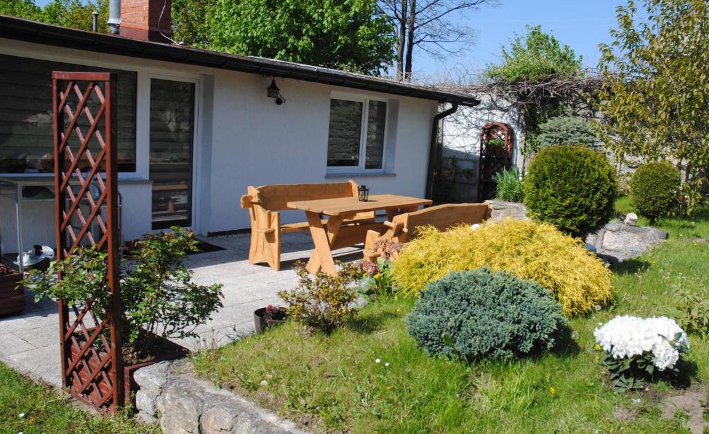 Vonkajšia záhrada v ubytovaní Domek u Domny