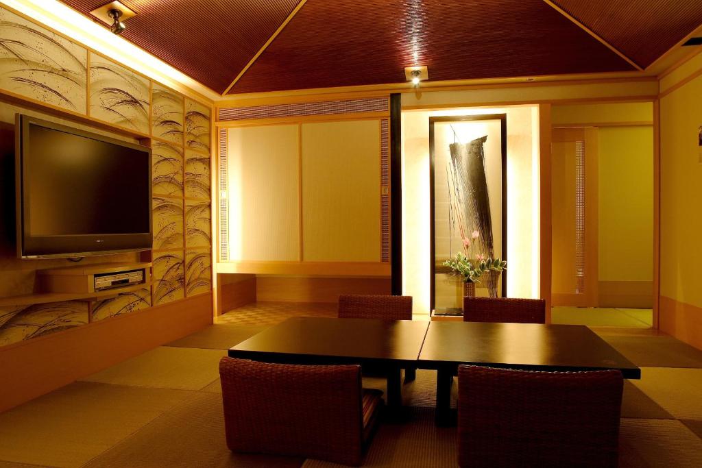 富士河口湖富士河口湖溫泉湖南莊酒店－2023 年最新房價