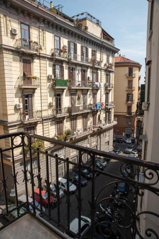 A balcony or terrace at le case della baia di Napoli