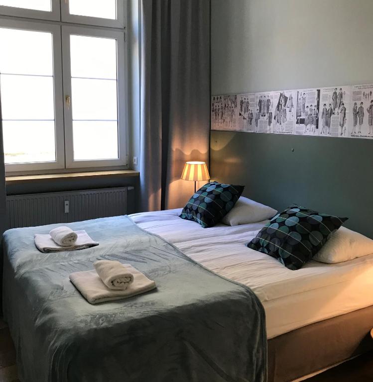 Patio Apartments - Old Town - Apartamento Superior De Dois Quartos - 22/23 DRILA