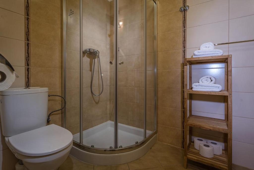 A bathroom at Apartmán Bešeňová