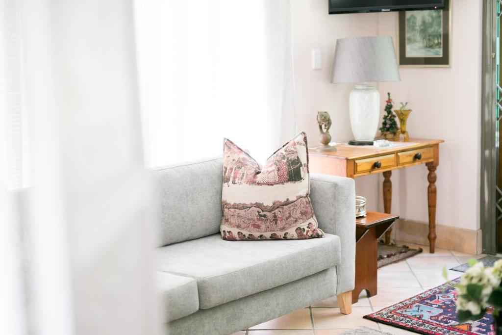 Villa Pascal Guest House - Chambre De Luxe Queen
