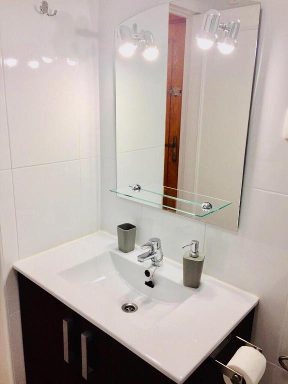 Kúpeľňa v ubytovaní Studio apartment Vicente Blasco Ibáñez, 127