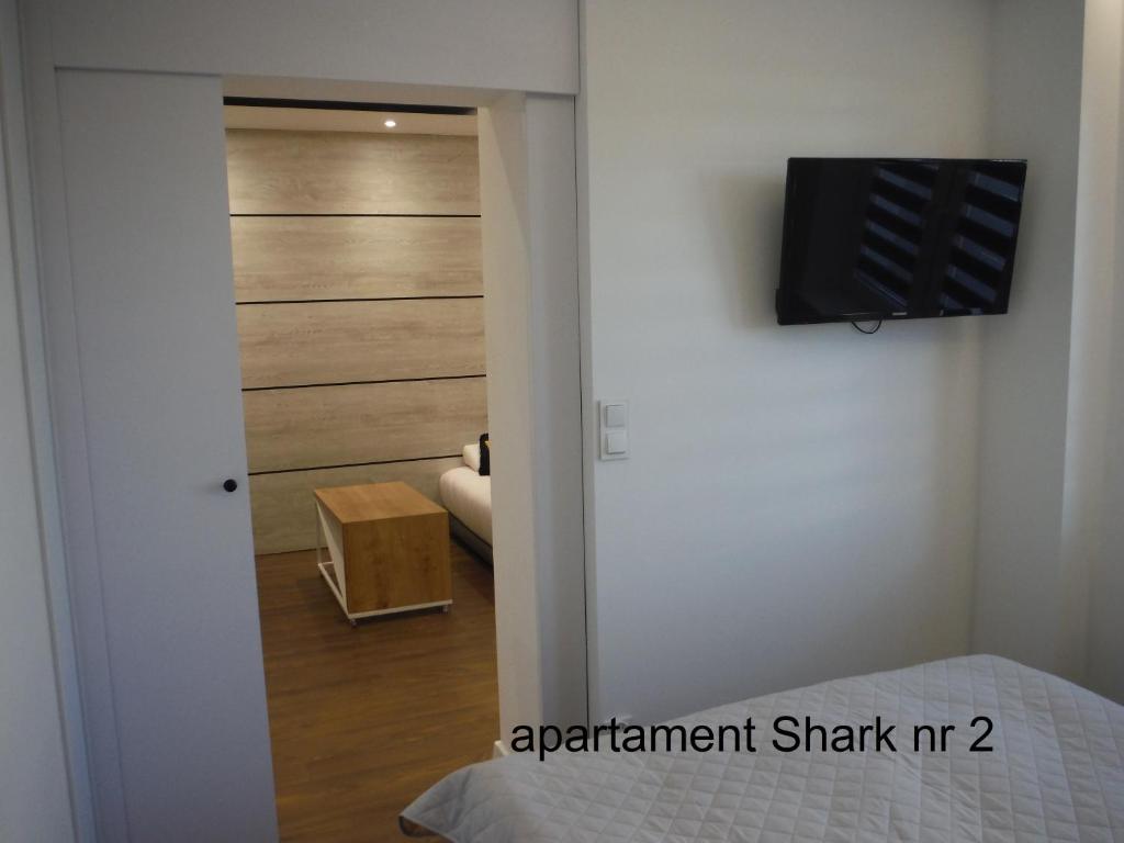 Sjónvarps- og/eða afþreyingartæki á Apartamenty Shark