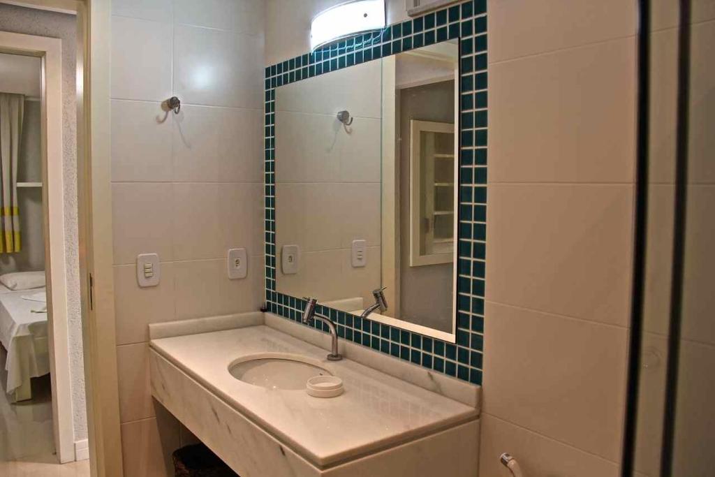  Apartamento 32 RISC - Apartamento 32 RISC Saída Direto na Praia