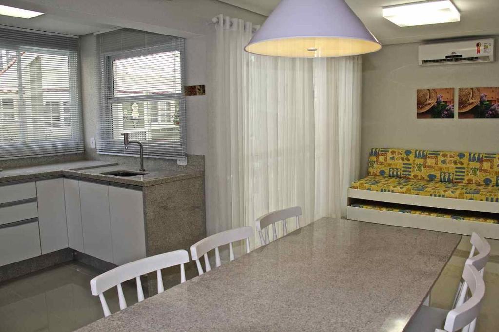  Apartamento 32 RISC - Apartamento 32 RISC Saída Direto na Praia