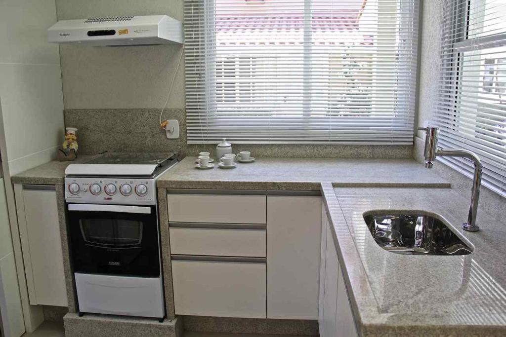  Apartamento 32 RISC - Apartamento 32 RISC Saída Direto na Praia