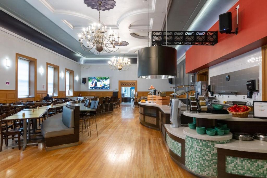 Restaurace v ubytování Dalhousie University