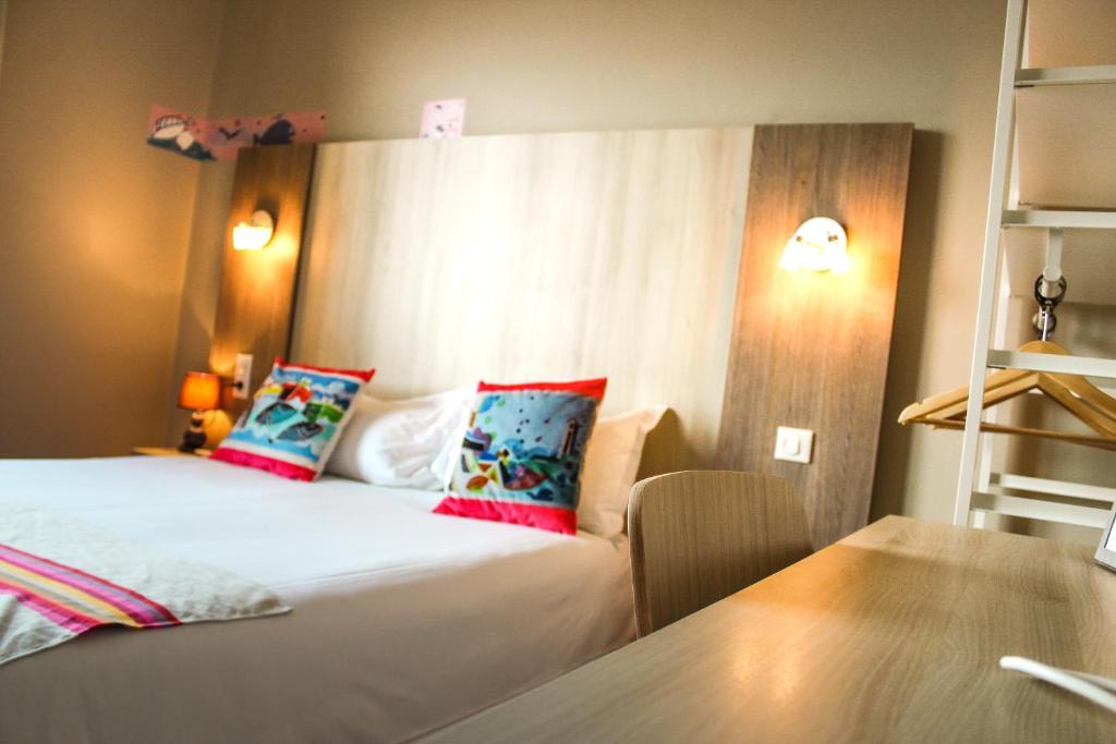 Postel nebo postele na pokoji v ubytování Hotel Agur Deneri