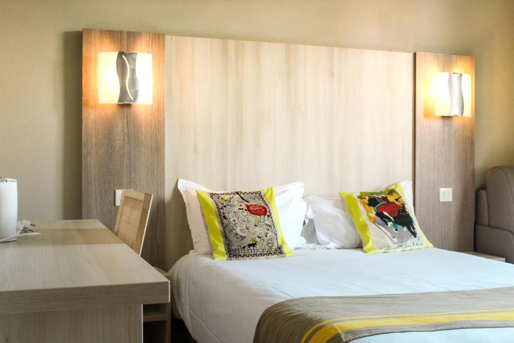 Postel nebo postele na pokoji v ubytování Hotel Agur Deneri