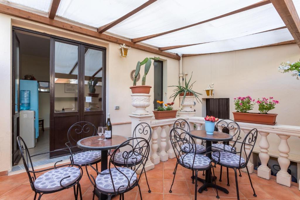 Balkón nebo terasa v ubytování B&B Villamarì